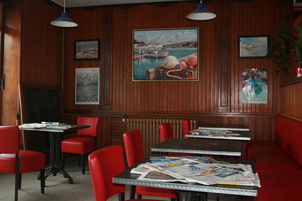Auberge du Cabestan Hotel Audierne Eksteriør billede