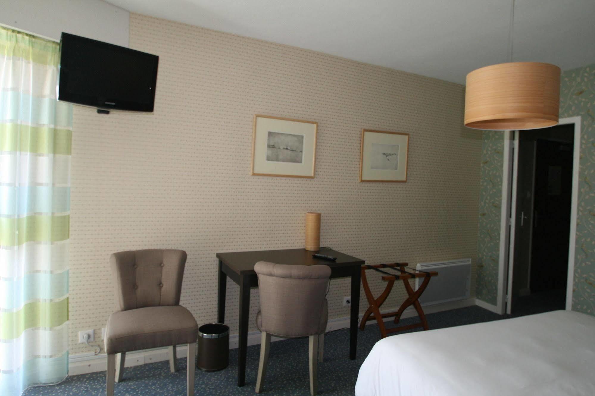 Auberge du Cabestan Hotel Audierne Eksteriør billede