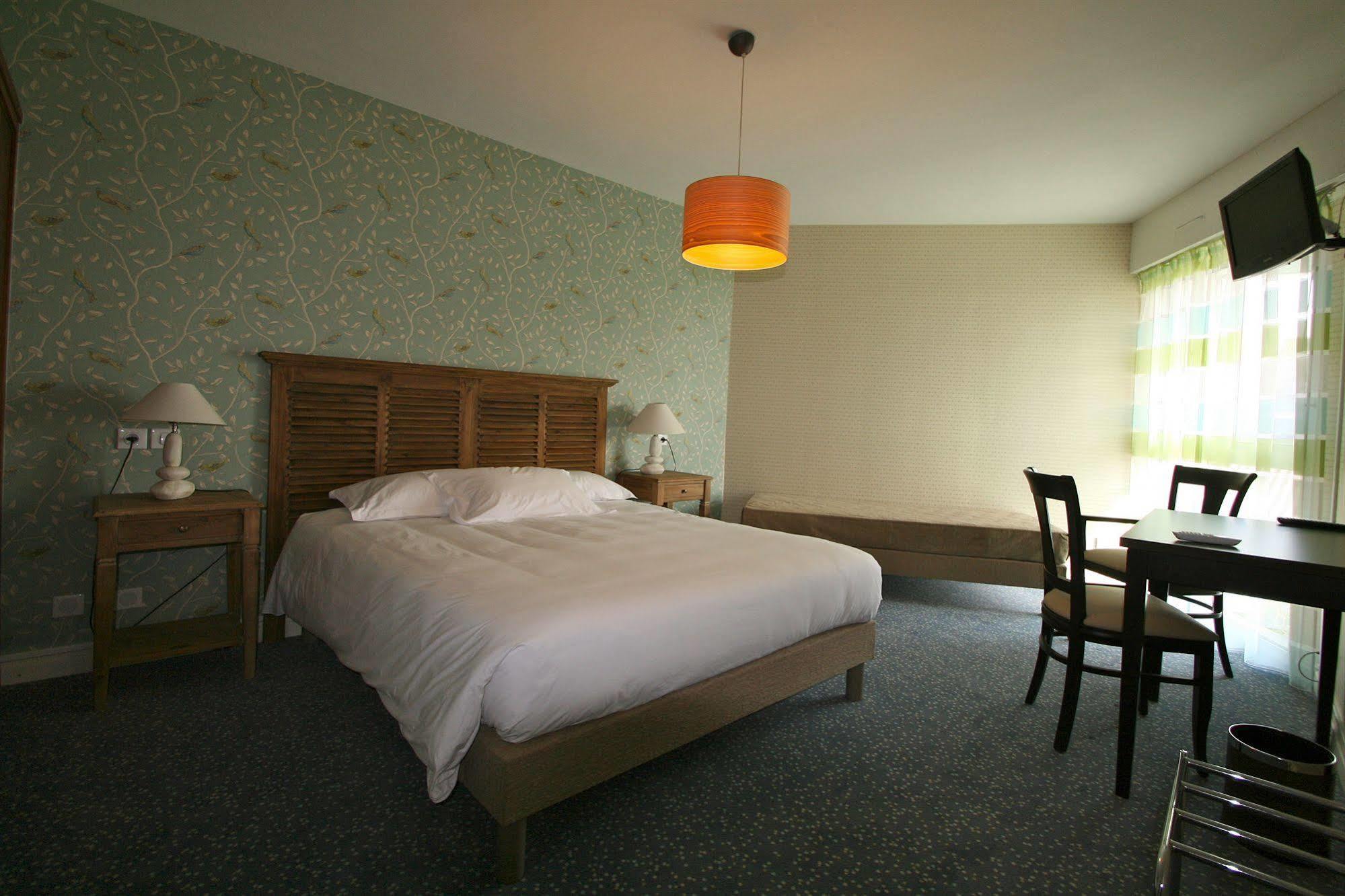 Auberge du Cabestan Hotel Audierne Eksteriør billede