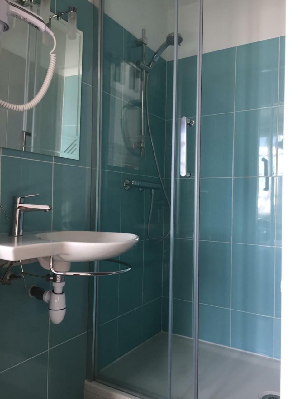 Auberge du Cabestan Hotel Audierne Eksteriør billede